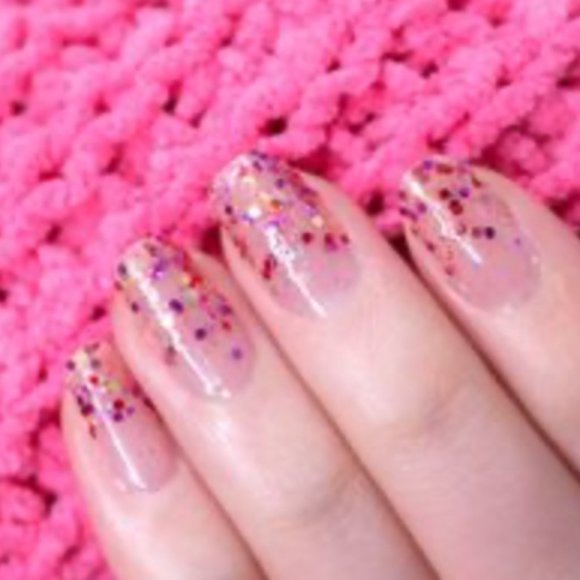 Color Street Nail Strips ~ Cannes-Fetti - Picture 4 of 6